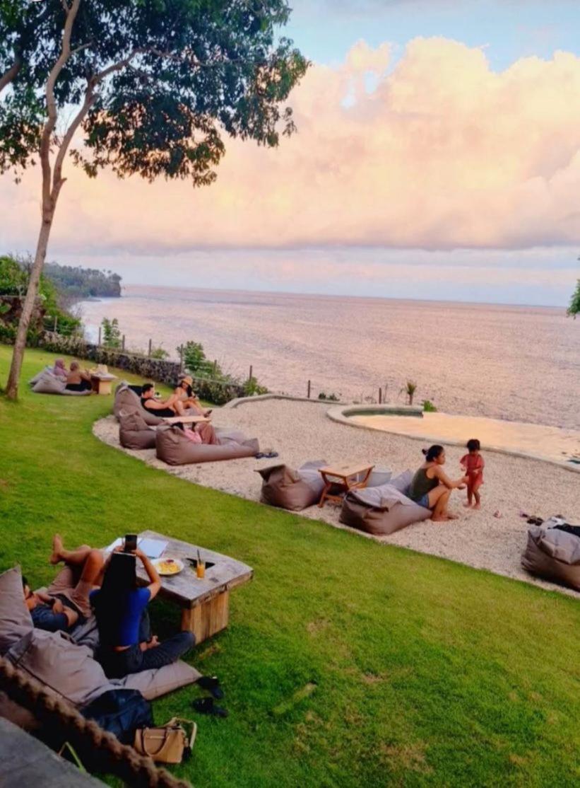 Bali Cliff Glamping Hotell Seraya Eksteriør bilde