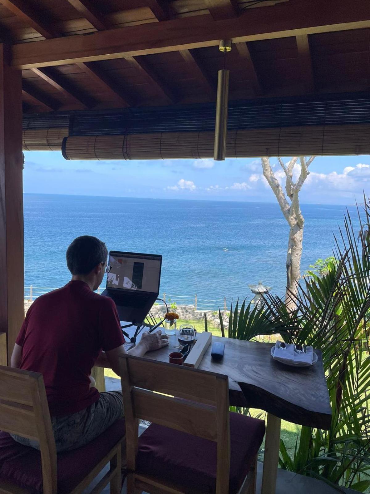 Bali Cliff Glamping Hotell Seraya Eksteriør bilde